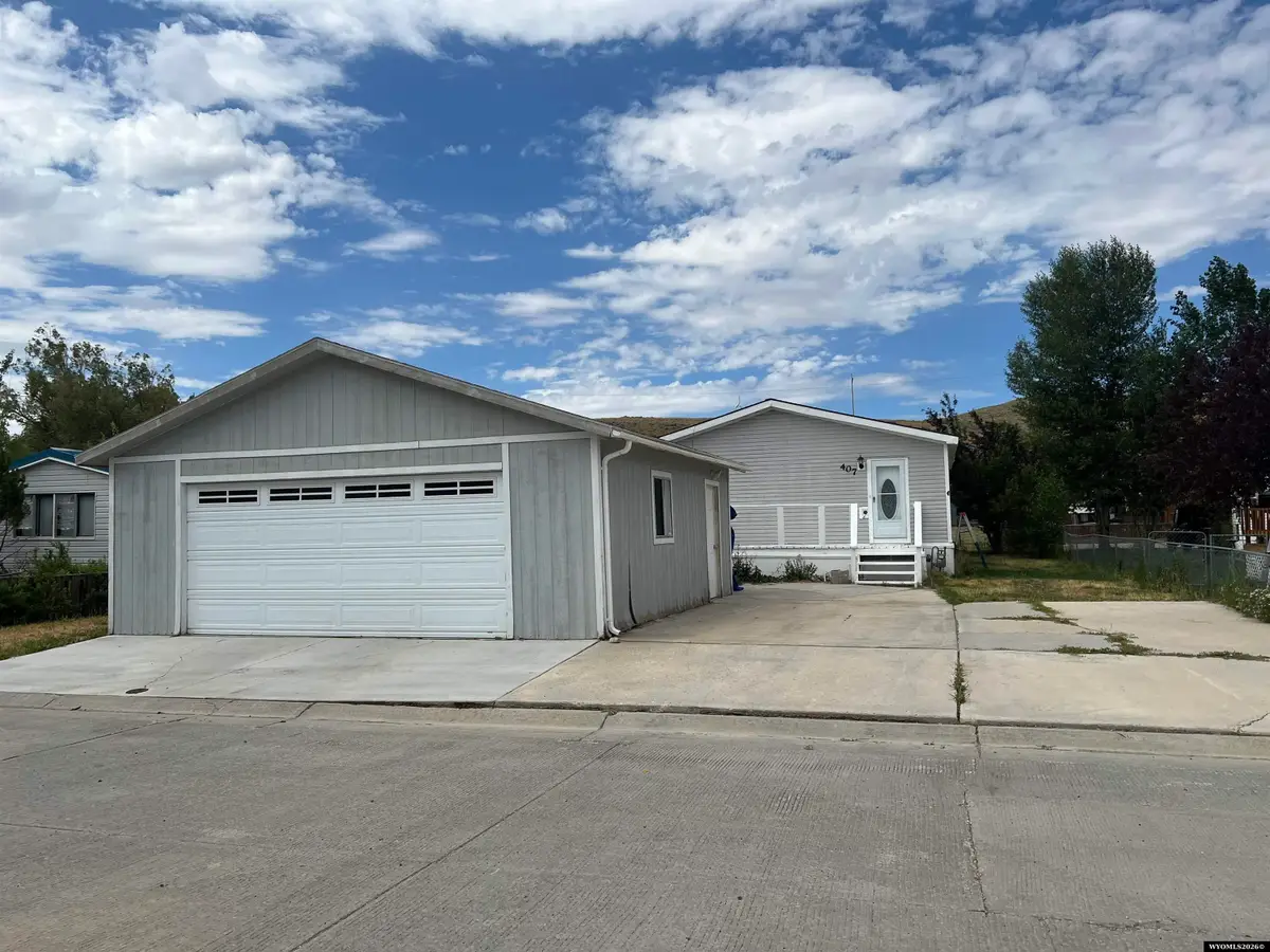 407 Susie Avenue, Diamondville, WY 83116 - #1