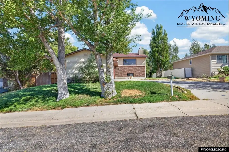 1225 S Pennsylvania Avenue, Casper, WY 82609 - #2