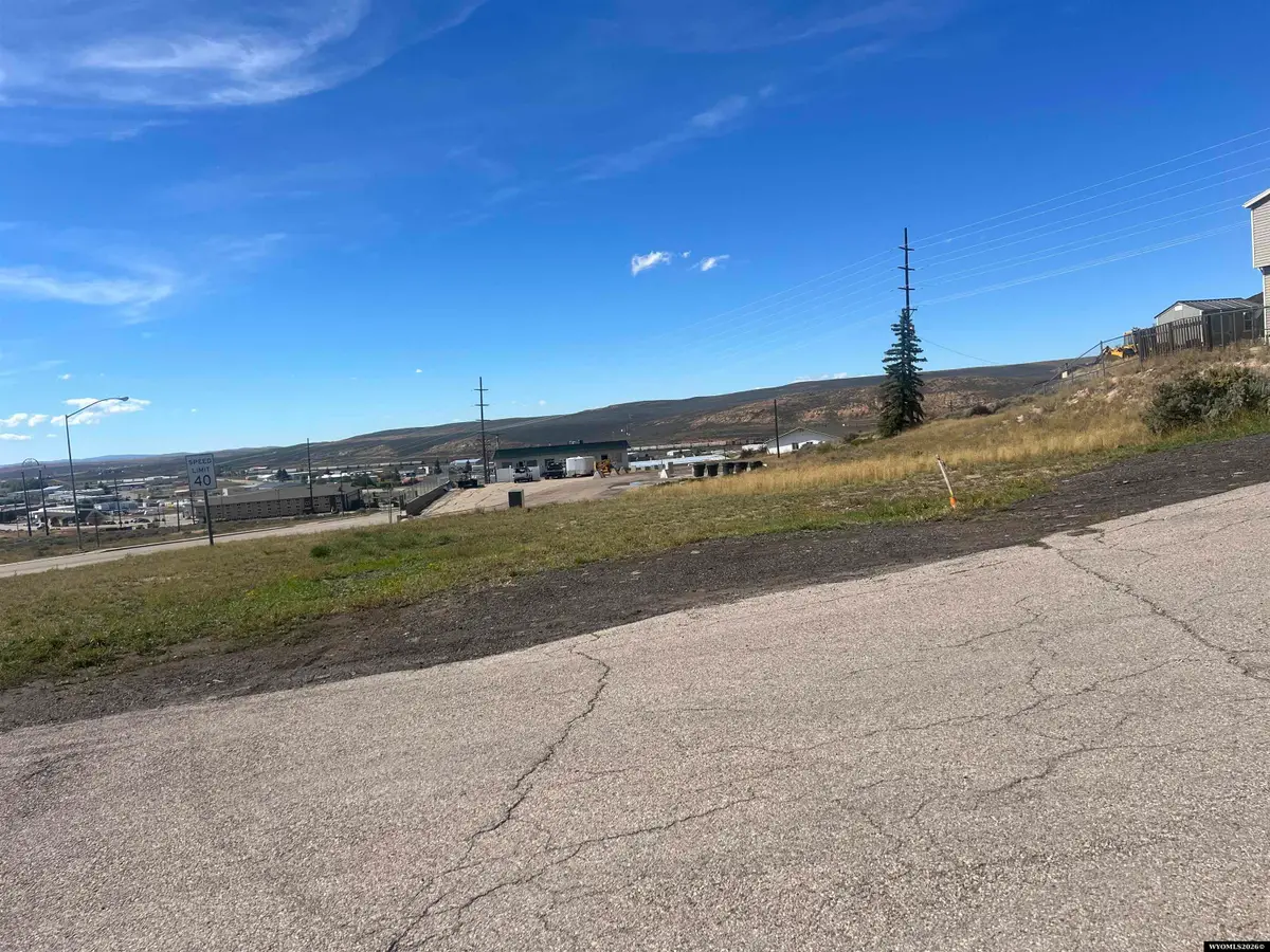 000 Westview Ct, Evanston, WY 82930 - #1