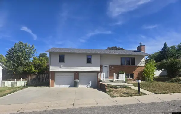 921 Sussex, Casper, WY 82609