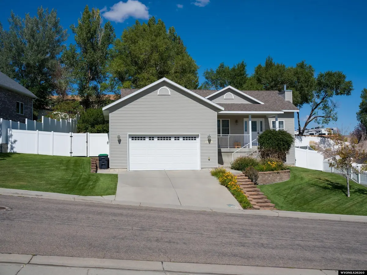 1405 Kentucky Street, Green River, WY 82935 - #1