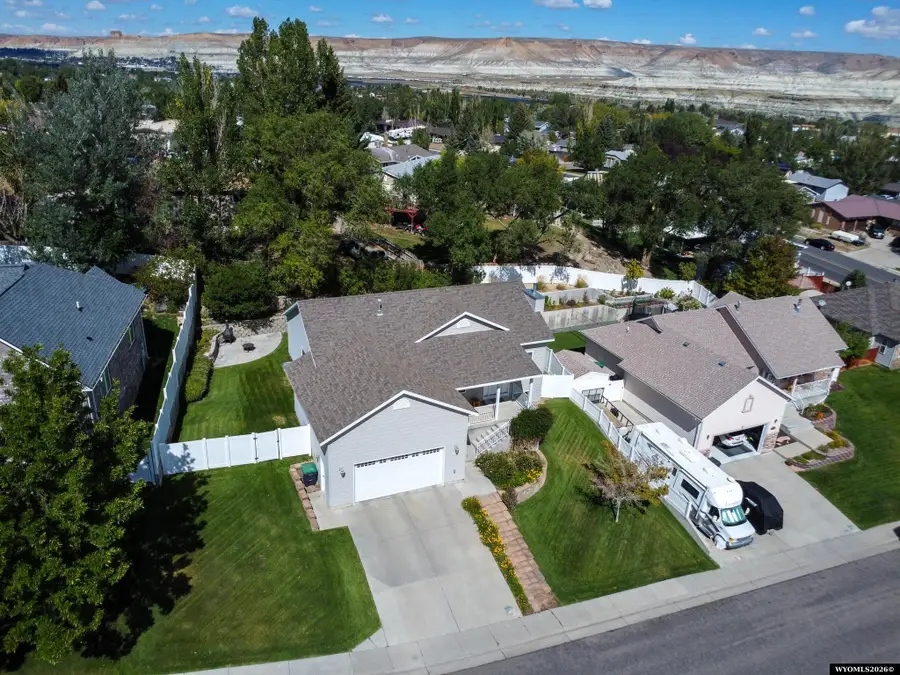 1405 Kentucky Street, Green River, WY 82935 - #2