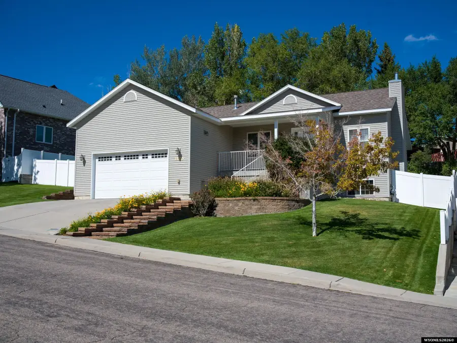 1405 Kentucky Street, Green River, WY 82935 - #3