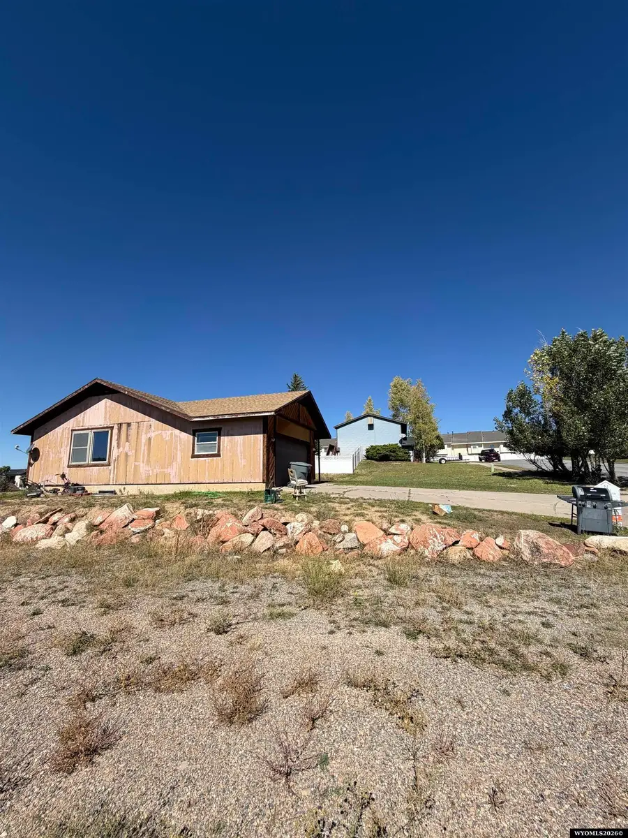 107 Windy Ridge Ct, Evanston, WY 82930 - #3