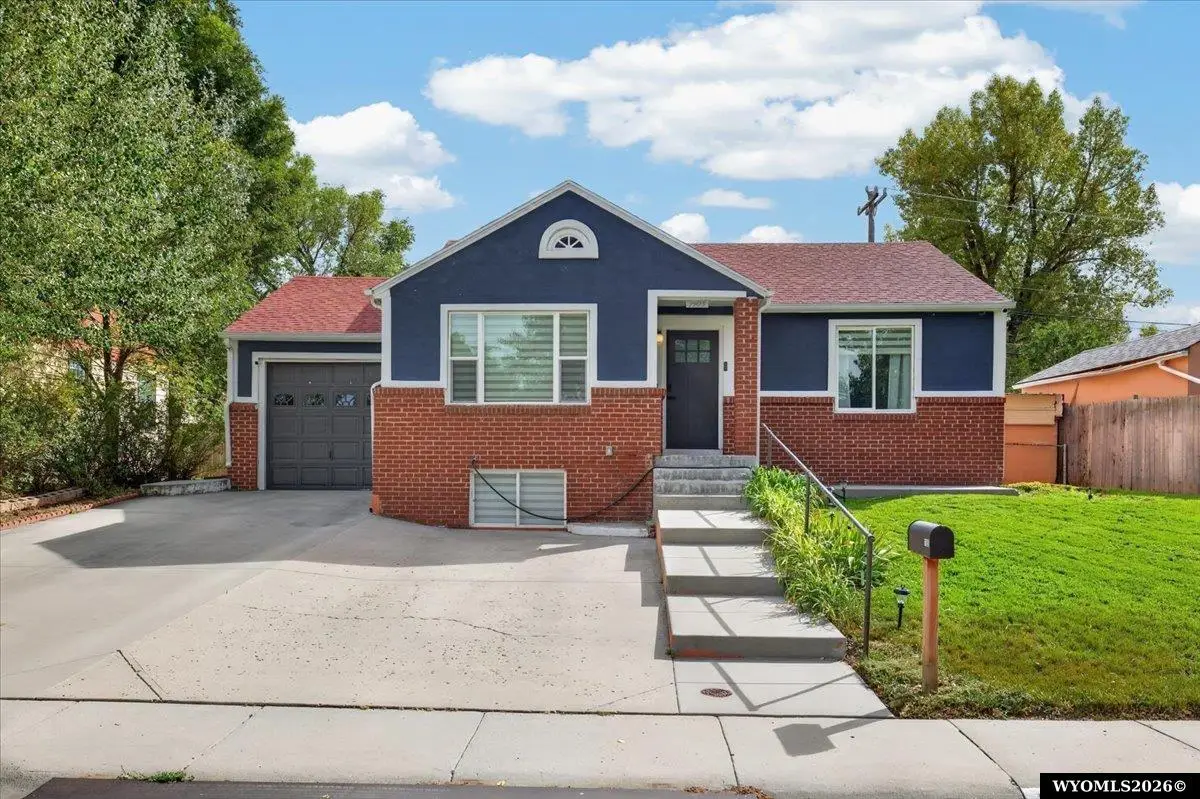 1905 Hyview Dr, Casper, WY 82604 - #1