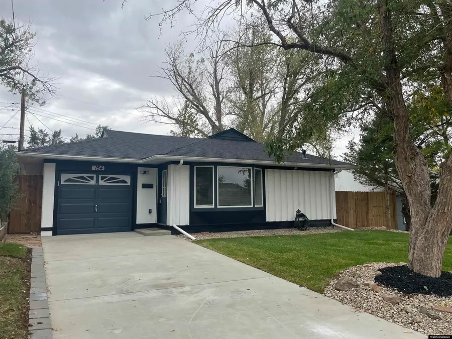 154 N Montana Avenue, Casper, WY 82609 - #3