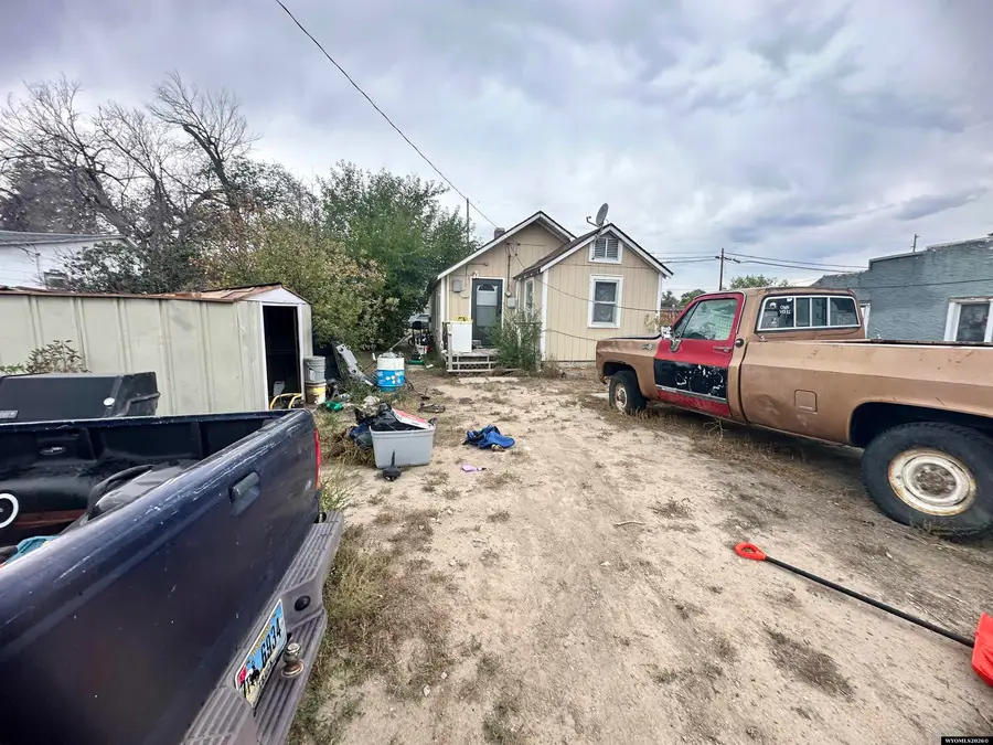 1573 W C Street, Torrington, WY 82240 - #3