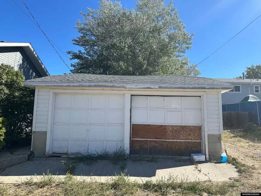 326 S Washington Street, Casper, WY 82601 - #3