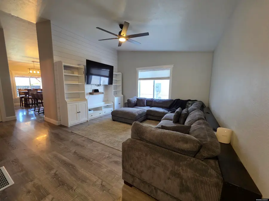 129 Magnolia Circle, Rock Springs, WY 82901 - #3