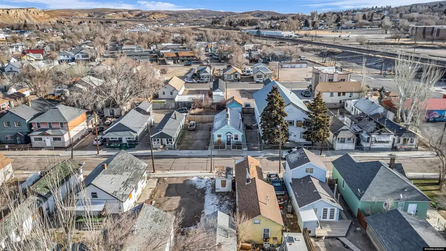 112 L Street, Rock Springs, WY 82901 - #2