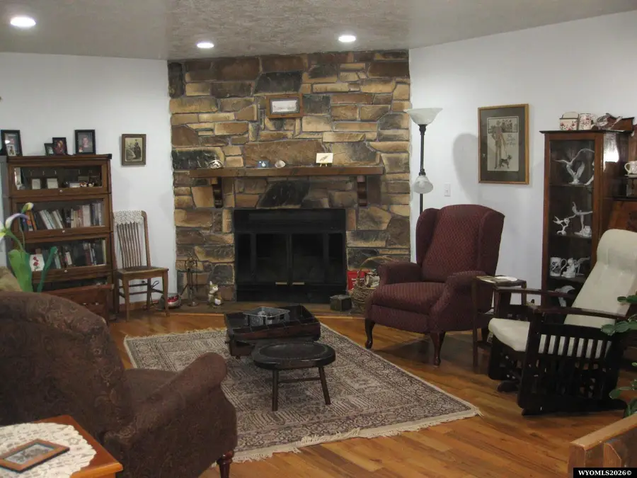 113 Butterfield Rd, Evanston, WY 82930 - #2