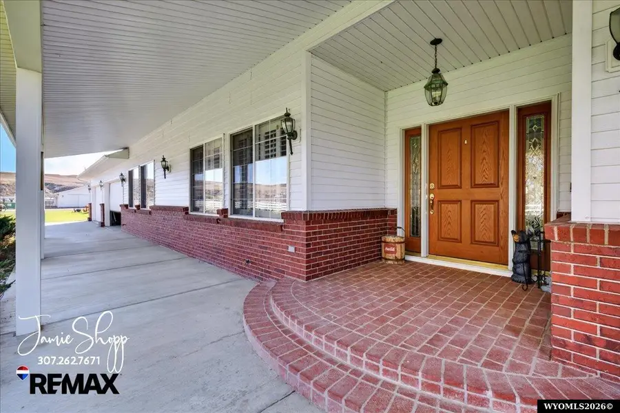 550 Spears Avenue, Evansville, WY 82636-9735 - #2