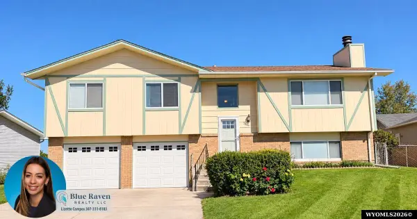 2054 W Basin Ct, Wheatland, WY 82201