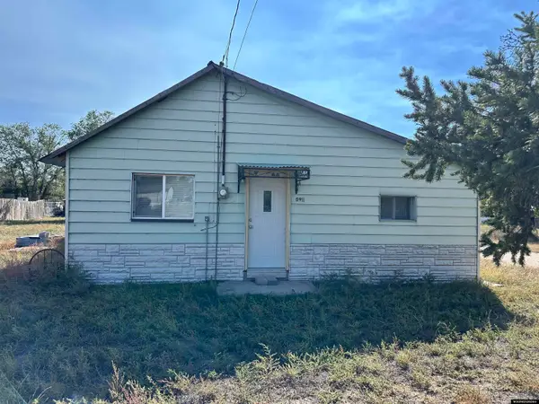 598 W Laramie Street, Guernsey, WY 82214