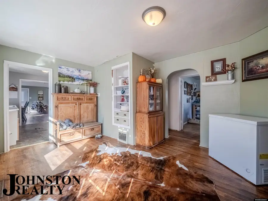816 S 7th, Douglas, WY 82633 - #2