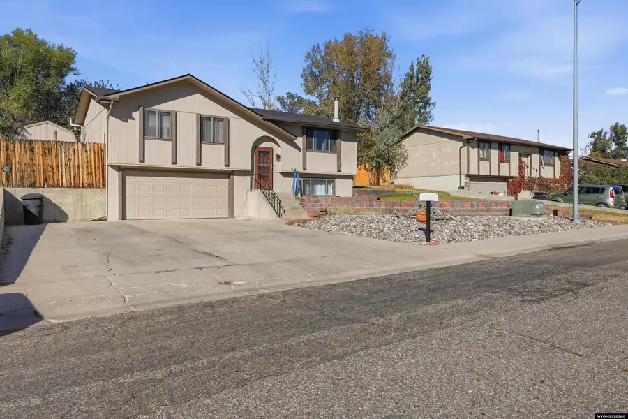 1450 S Illinois Avenue, Casper, WY 82609 - #2