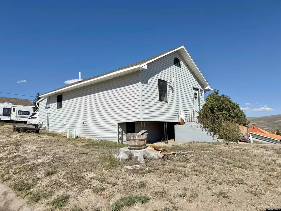 521 Pearl ST, Kemmerer, WY 83101 - #3
