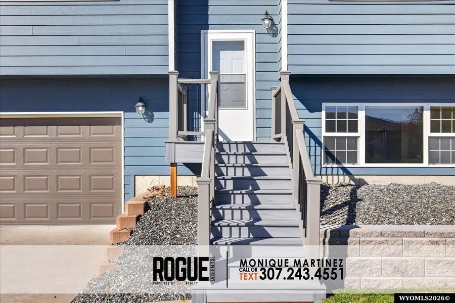 2372 S Beverly St, Casper, WY 82601 - #3