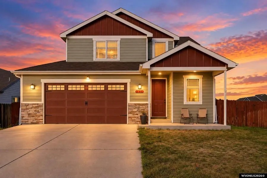748 Discovery Street, Mills, WY 82644 - #2