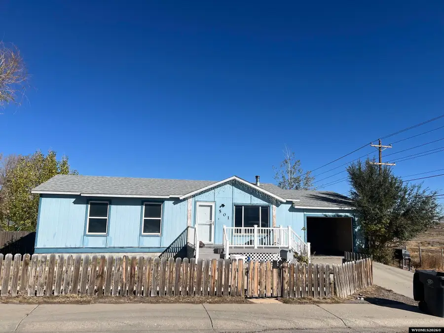 501 E Davis Street, Rawlins, WY 82301 - #2
