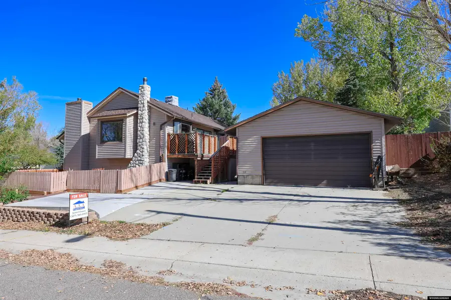 216 Taylor Street, Rock Springs, WY 82901 - #2