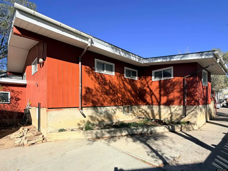 512 P Street, Rock Springs, WY 82901 - #3