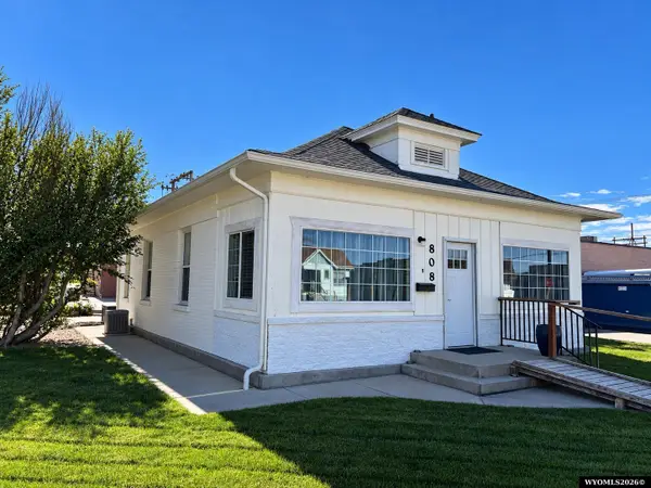 808 Robertson, Worland, WY 82401