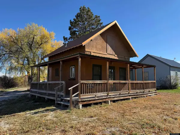 504 9th St, Wheatland, WY 82201